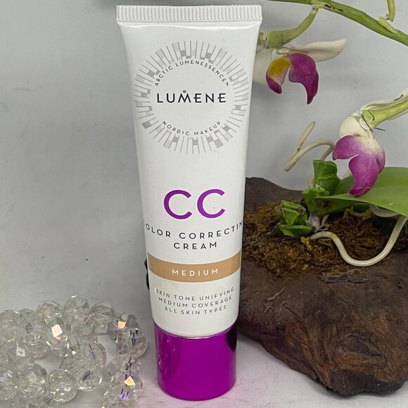 Lumene CC Color Correcting Cream - Medium - 1 fl oz/30 ml Full Size - New in Box - Picture 3 of 5